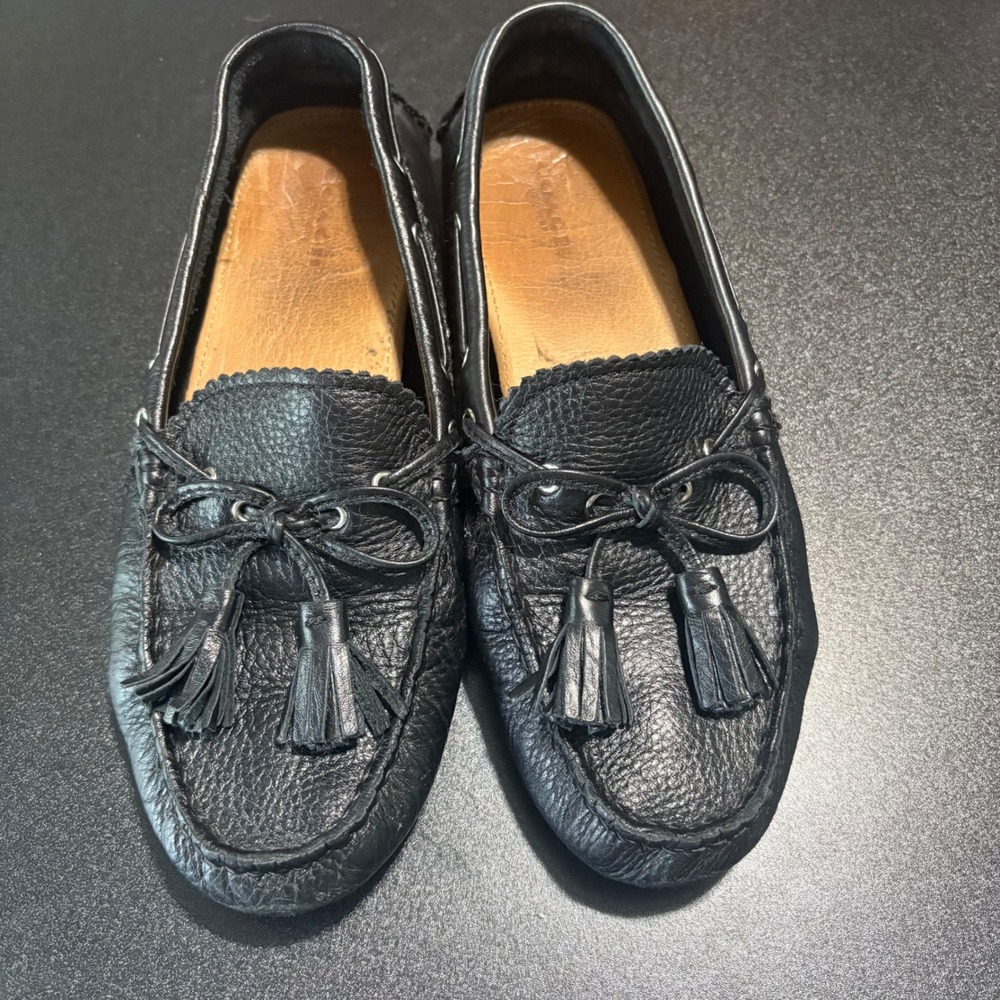 Coach Nadia leather driving loafers Size 8 black flats old money soft tassels